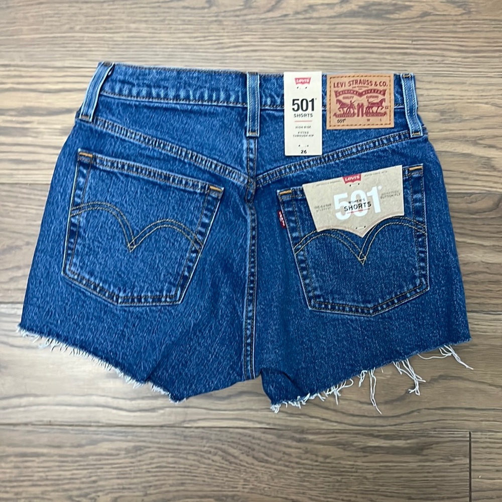 Brand new with tags Levi’s high rise 501 shorts